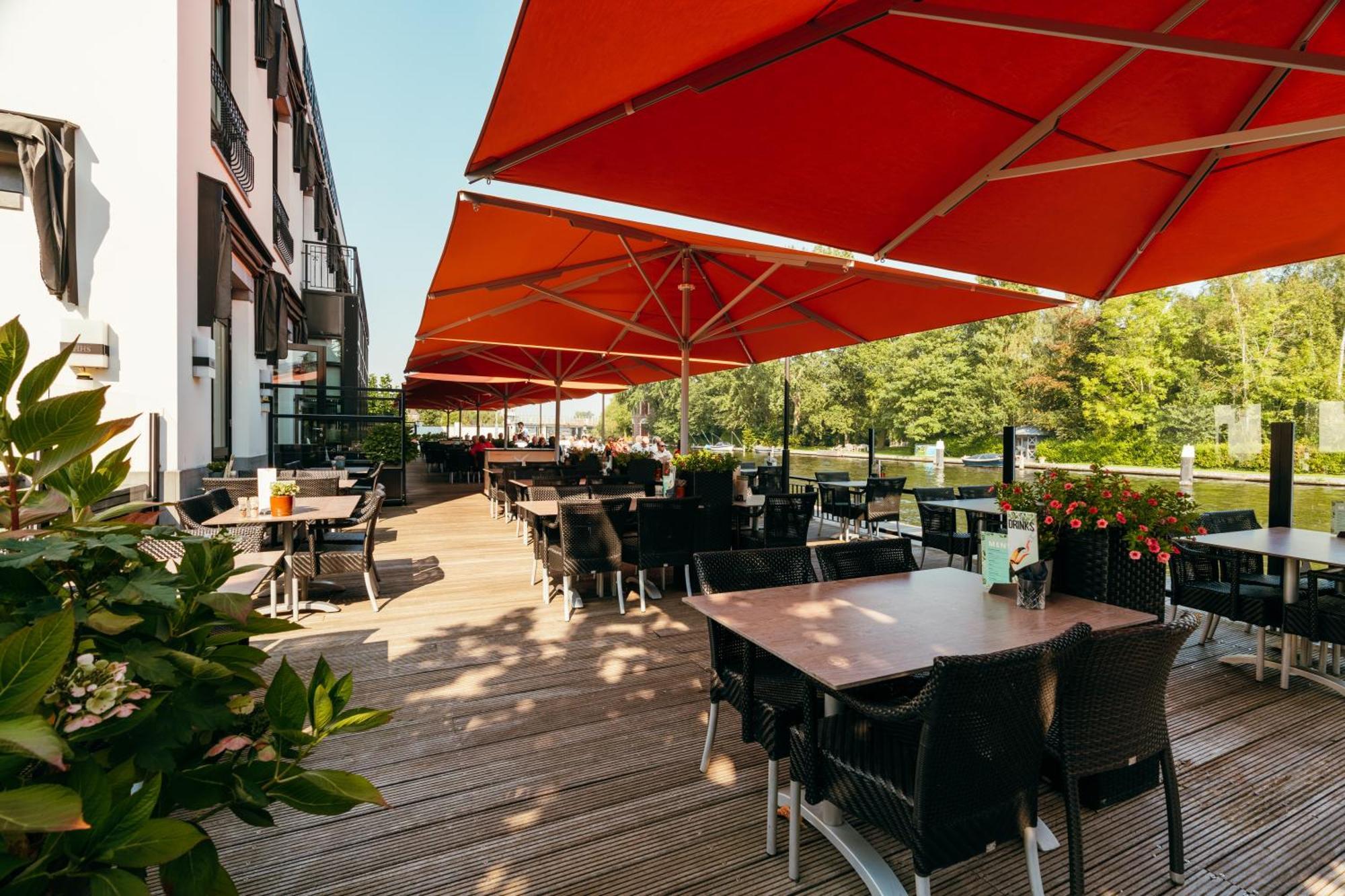 Van Der Valk Hotel Leiden Exterior photo
