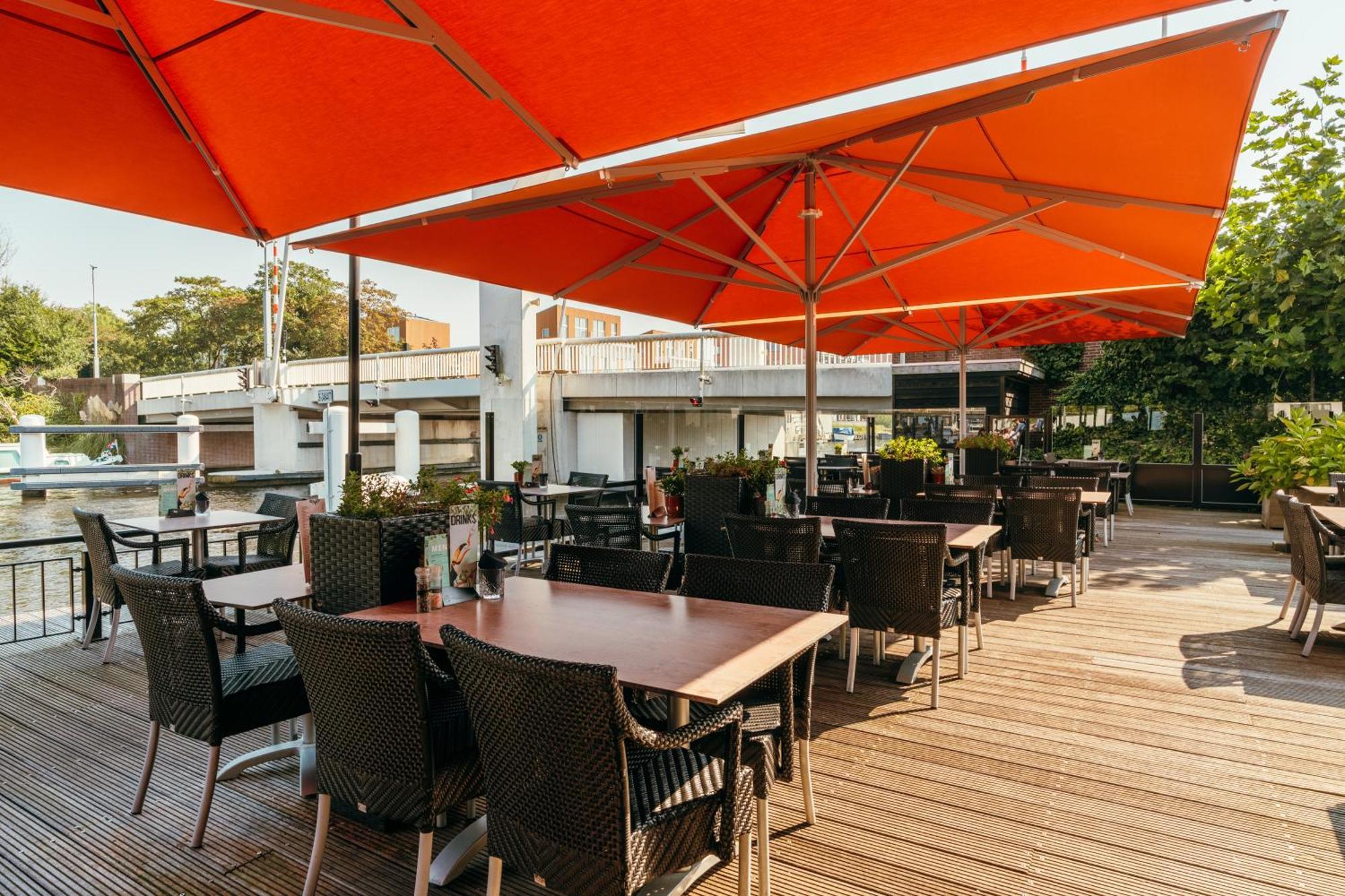 Van Der Valk Hotel Leiden Exterior photo